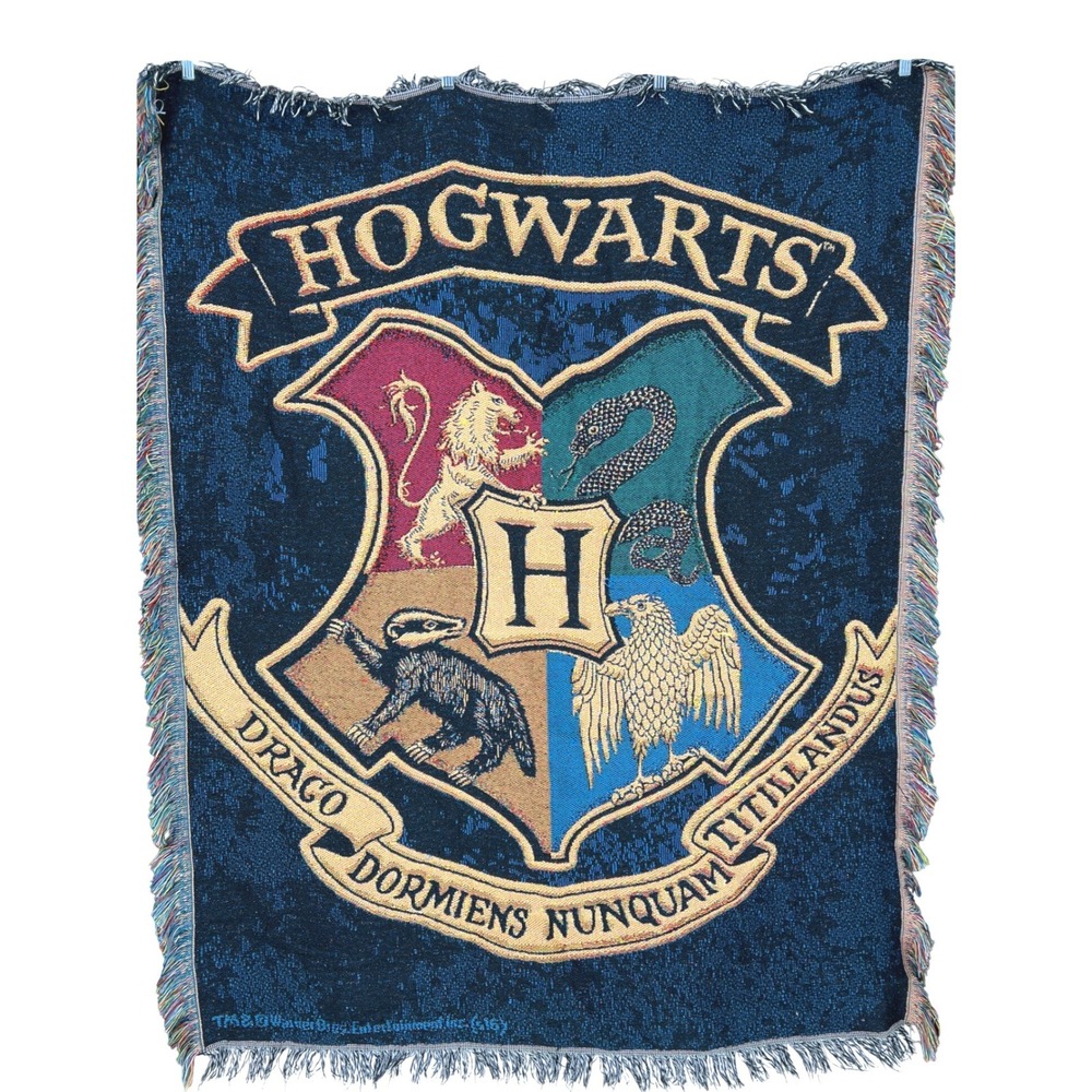 Harry Potter Hogwarts Crest Tapestry Throw Blanket 50" x 60" Woven Fringe EUC‎